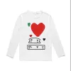 رجال هوديز لاعب Sweatshirts المصمم يلعب Commes Commes Des Garcons خطاب التطريز طويل الأكمام نساء نساء Red Heart Sweater Sweater 271