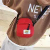 10A -Umhängetaschen 2024 Fashion Einfache kleine Quadratbody -Tasche Koreanische Version im Namen des Haares Casual Messenger Girl