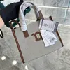 Soulder väskor casual canvas kvinnor handväskor designer väska bokstäver axel crossbody kvinnlig stor kapacitet på lapptäcke shoppare väska