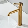 Robinets de lavabo de salle de bain bassin de bronze de bronze Antique Basin Cold Brass Deck Mouted Lavotory Mixer Water Tap