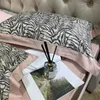 Zestawy pościeli Kontrastujące kolor amerykański nowoczesny łóżko Linen Zestaw Czysty bawełniany gospodarstwo domowe 4PCS Satynowa kołdra arkusz okładki paski