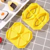 Sushi Making Kit Triangular Plastic Rice Ball Maker Mold DIY ONIGIRI Zestaw gadżetów kuchennych 240328