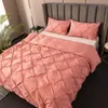 Hoogwaardige 3D snuf geplooide dekbedoverdek set 220x240 vaste kleur enkele dubbele twin beddenset quilt cover dekbeddeksels 240403