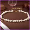 Bracelets à charme 2024 perle new collier dames gold colle de mode designers bijoux pour femmes chaînes de fête collier avec diamants accessoires l46