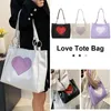 Totes Women Heart Shoulder Bag Pu Leather Leisure Livsmedelsbutik stor kapacitet mångsidig handväska damer pendling