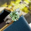 Cluster ringen Japanse en Koreaans fel licht luxe groene edelsteen opening sterling zilver S925 ring geometrische vierkante ontwerper mode sieraden