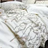 Bedding Define Bordado de Luxo Luxo Branco Europeu 1000tc Egito Casamento de Casamento Casamento Capa Duvet Caminho Pouco de Caminho da Campa