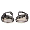 Slippers Summer Beach أحذية غير رسمية للنساء الراحة الصنادل الناعمة المسطحة المصممة Zapatos Para Mujeres أسود صندل أبيض