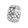 Bonnes en grappes Wide Pure 925 Silver Ring avec une forme prismatique Caving pour les hommes et les femmes Design d'ouverture simple Style Trendy Classic