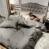 Bedding Sets Cotton Luxury Grey Conjunto de bordado de ponta de cor sólida de cor macia e respirável capas 3/4 peças