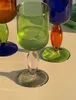 Bicchieri da vino moderni semplici match in vetro fresco familia