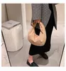 Shoulder Bags Round Faux Fur Hobo Tote Bag 2024 Winter Half Moon Soft Plush Women's Designer Handbag Travel Hand Ladies Clutch Purses