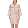 家庭用服の女性ソリッドカラーバスローブウェディングドレス