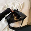 Umhängetaschen 2024 Damen PU Leder Achselstile Tasche Handtasche Solid Halb Moon Bag Multi -Taschen hochwertige Frauen