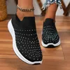 Chaussures décontractées Loisure Summer Sport Running Mesh Brewable Fashion Coton pour les étudiants et les adolescents Zapatillas Hombre