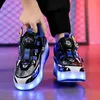 Pojkar Sneakers Rotating Button Cartoon USB Laddning Bright Light Roller Skating Rampage Shoes Elementary School Childrens 240321