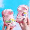 أزياء صنادل الأطفال للبنين الفتيات كاريكاتير الأطفال أحذية الصيف الصيفية الوجه Flip Flops Kids Home Slippers Sweating 240402