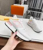 Designer Run Away Running Shoes Fashion Sneakers Femme Chaussures de sport Luxury Chaussures Casual Trainers Classic Sneaker Femme Ghmngvb