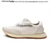 Les chaussures de rang Guanhuo Chunyuan la * Row1 1 style minimaliste SOLE SOLE SOGE CHAPOS AVEC PATCHWORD PACTWORM AIR COTTON CORTON CASSAL