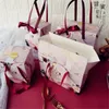 Enveloppe cadeau mystérieux sacs d'emballage de boîtes pour les boîtes décoratives commerciales décoration de l'événement en gros de petites fournitures PO