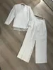 Tweedelige broek voor dames 2024 Zomerpak Hoogwaardige linnen zijden Wit Blazer Jacket Sets Taille Wide Been broek Vrouwelijke kleding