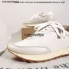 Les chaussures de rang Guanhuo Chunyuan la * Row1 1 style minimaliste SOLE SOLE SOGE CHAPOS AVEC PATCHWORD PACTWORM AIR COTTON CORTON CASSAL