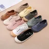 Canvas baby barn skor som kör rosa svart färg spädbarn pojkar flickor småbarn sneakers barn skor fotskydd vattentäta avslappnade skor x9a0#