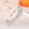 Wheel of Destiny Open Mouth Lady Ring Fashion met elkaar verweven Twist Micro Diamond vriendinnen