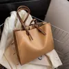 Borse da sera Desinger PU Leather Women Borse di alta qualità Ladies Tote Messenger Fashion Female Travel Shopping Borse