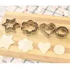 5pcs / ensemble Géométrique Star Heart Fleur Biscuit Cutter en acier inoxydable Moule d'oeuf Moule de biscuits