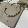 Luxe designer armband Twist Wave Line Unisex Silver Fashion Bracelet Fine Line Special Design sieraden Uitstekende kwaliteit