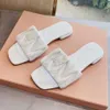 Designer Candy Color One Line Slipper Women Summer Ny äkta läderfyrkantig vikta avslappnade strandplatta tofflor