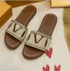 2024Designer Sandals piatto pantofole di lusso Sandalo da donna Sandalo Flip Flip Flop Letter Slipper