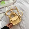 Bolsos de hombro de moda de lujo PU cuero mujer pequeña mensajero sólido sólido simplicidad bolsillo 2024 diseñador femenino