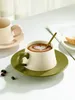Massen kommerzieller französischer Stil Kaffee Tasse Set Creative Ceramic Latte Ins Nischendesign Sinn hochwertige exquisite Tasse