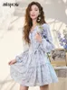 Vestidos casuais Mishow French Lace Floral Dress para mulheres elegantes vintage v lace de pescoço para cima da cintura feminina férias femininas férias mxd12l1653