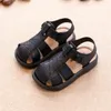 Sandalias anti deslize sandálias infantis de verão infantil sapatos de caminhada menino praia crianças solas macias sapato 240402