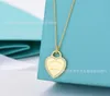 Marque de créateurs Tiffayss même émail en forme de coeur Collier clés féminins léger vent bleu coeur rose amour clavicule clé pendentif avec logo