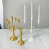 Titulares de vela Metal Candelabra Centerpipe Simple Elegante Candlestick Titular para Wedding Dining Room Decoração de Living