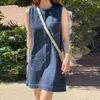 Robes décontractées robe coupée lâche Été élégant avec poche de poitrine silhouette en ligne A-Line au-dessus du genou Longueur pour les femmes