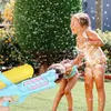 Outdoor -Wasserspielzeug Leichtwasserkämpfe Kampfspielzeug spielen Spielzeug Geschenke für Jungen Mädchen Kinder 240402