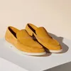 Casual Shoes 2024 Stil av högkvalitativ kohudproduktion utomhus reseparti för män loafers lp platt utflykt