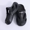 Kidmi Summer Holes Mens Flat Sandals Fashion Men Clogs With Arch Support Glides Eva Beach Cloud Slippers Duschskor 240328