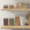 Opslagflessen snackcontainer met efficiënte afgesloten kasteel stofdichte plastic voedseldoos verdikt voor ontbijtgranen