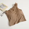 Frauen Tanks Abrini Frauen Y2K Crop Tops gestrickt sexy Camisole Rüste, schäbiger Schultertank mit BH -Pad für den Frühling Sommer 2024