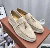 Ократьте замшевые туалеты Summer Walk Moccasins кожаная кисточка LP Женщины плоские металлические фитинги скользит на причинно-следственную обувь. Размер 35-45 230816 Gai Grhsas