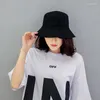 BERETS 2024 Black White Solid Bucket Hat Unisex Bob Caps Hip Hop Gorros Men Men Summer Panama Cap Beach Sun Fishing Bonie