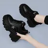 Aumento interno Y scarpe comode piattaforma comodi femminile casual vulcanizzata con sneaker da donna ad alto tacco 240401
