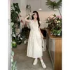 Casual Dresses Chinese Style Women Dress Frog O-Neck Hollow Out Lace Flying Sleeve Slim Vestido Flower Print Mid-Calf Längd A-Line Female