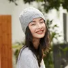 Dames winter kasjmier emmer hoeden vrouwelijke gebreide twist fower vissershoeden voor vrouwen bob cap casual vintage gorras soft 240325